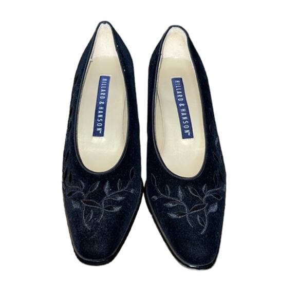 NWOB Hillard & Hanson Vintage Velvet Floral Stitching Black Square Pump Size 8 - Picture 2 of 5